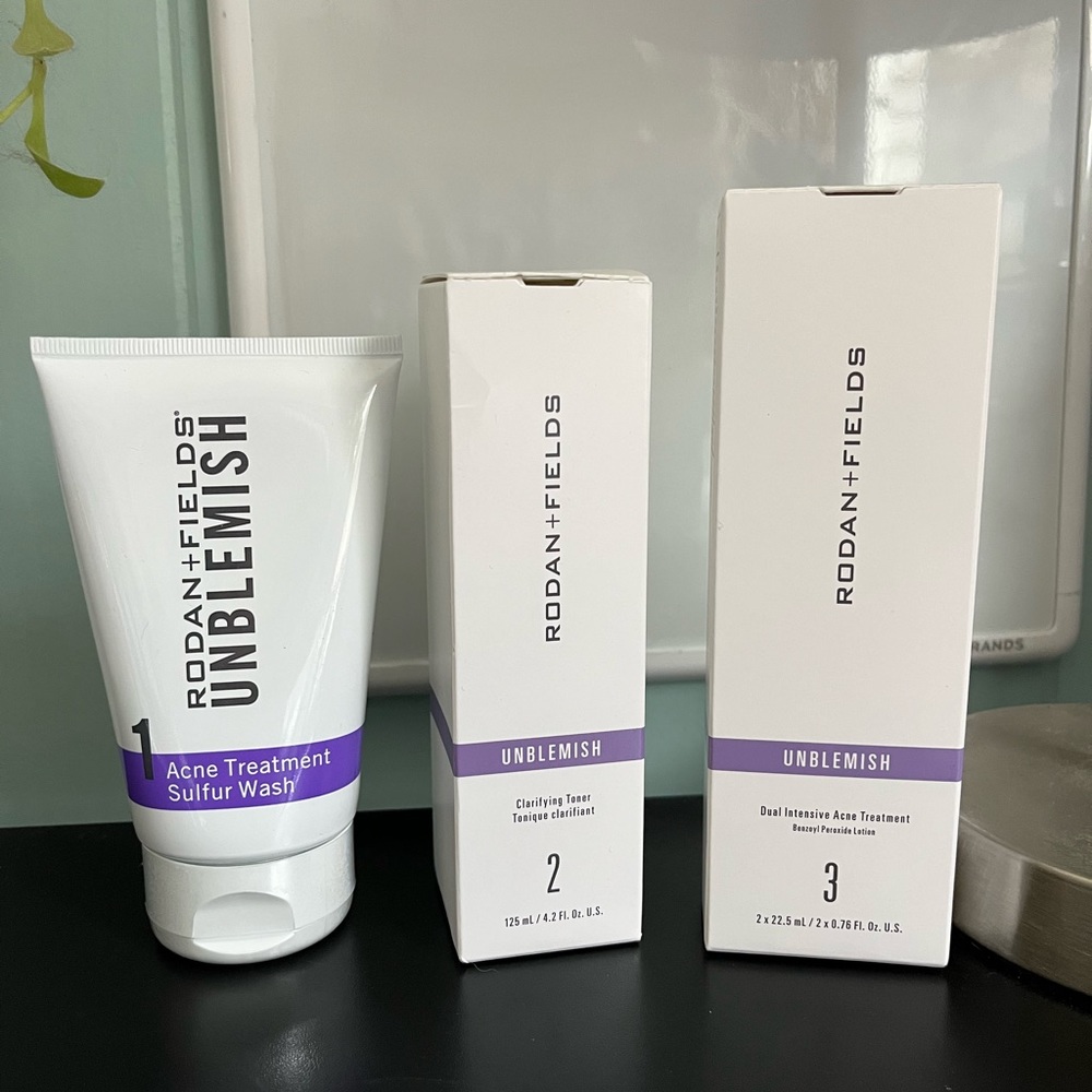 NEW Rodan+Fields Unblemished system 1-3